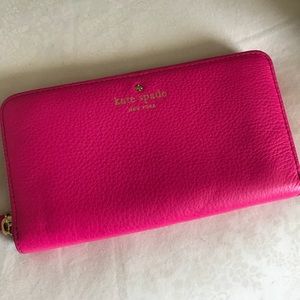 Kate Spade wallet - never been used